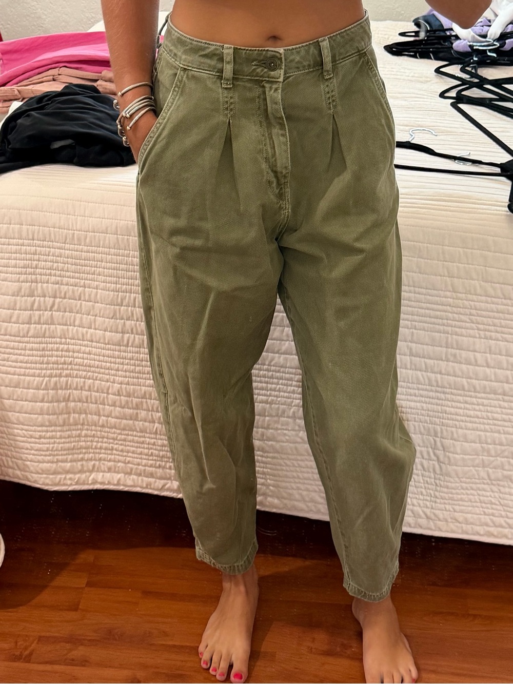Zara Olive Green Pleated High-Waist Chinos